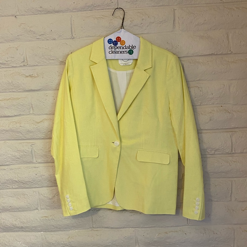 Yellow linen blazer